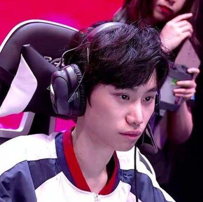 蜂鸟竞技-关于Doinb在瑞士队比赛中精彩发挥，爆冷引发热议！的信息