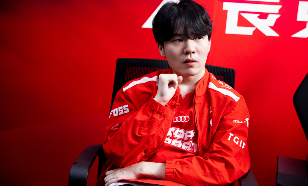 蜂鸟竞技-关于Rookie回归赛场，精彩发挥首场状态亮眼，中国队观众沸腾！的信息