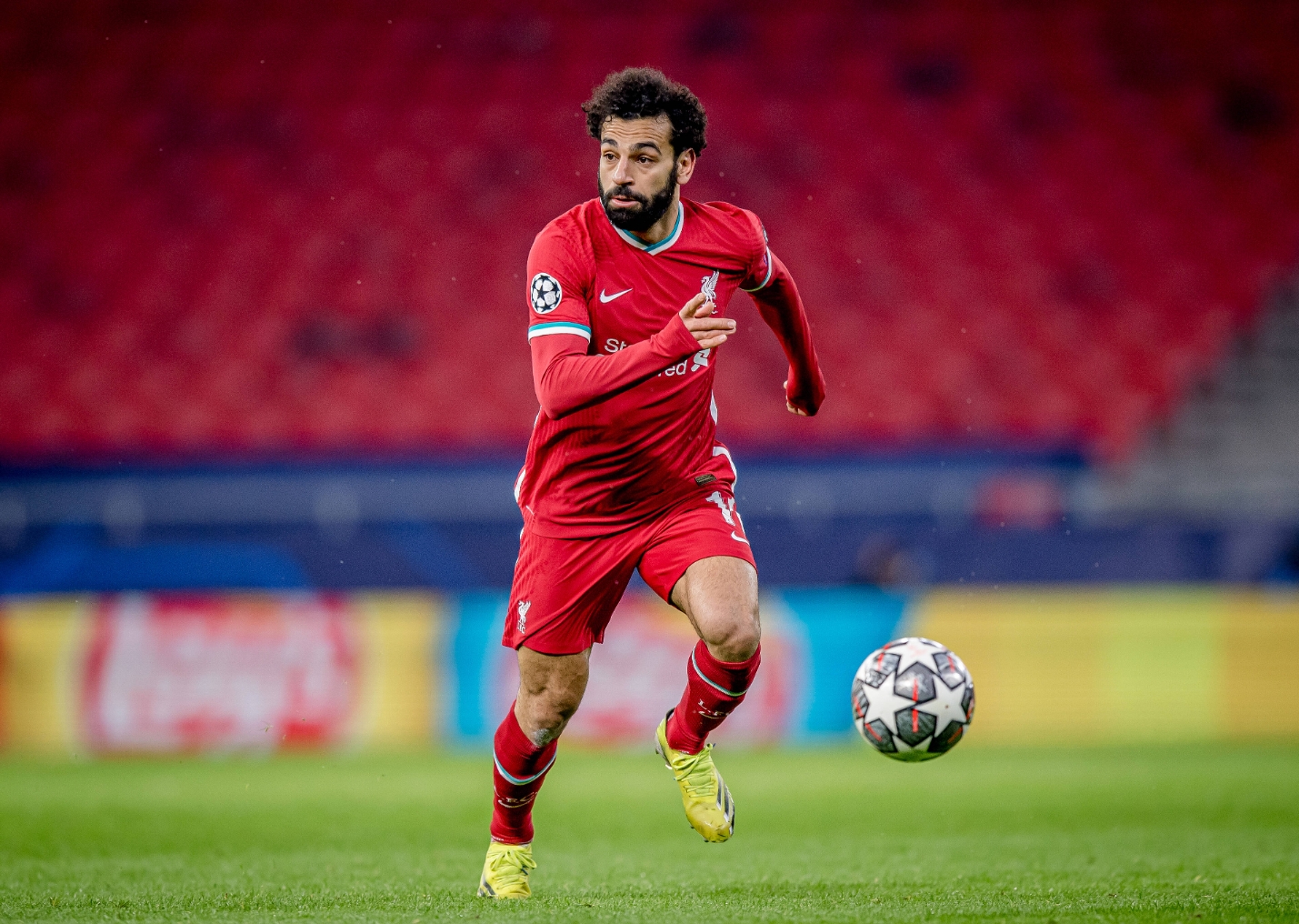 蜂鸟电竞- 萨拉赫效力利物浦 